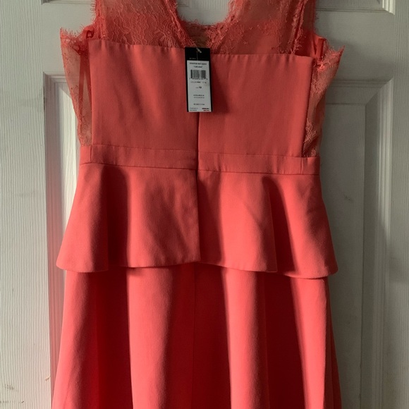 Coral BCBG summer dress! Pretty color, with delicate lace. - Picture 4 of 4